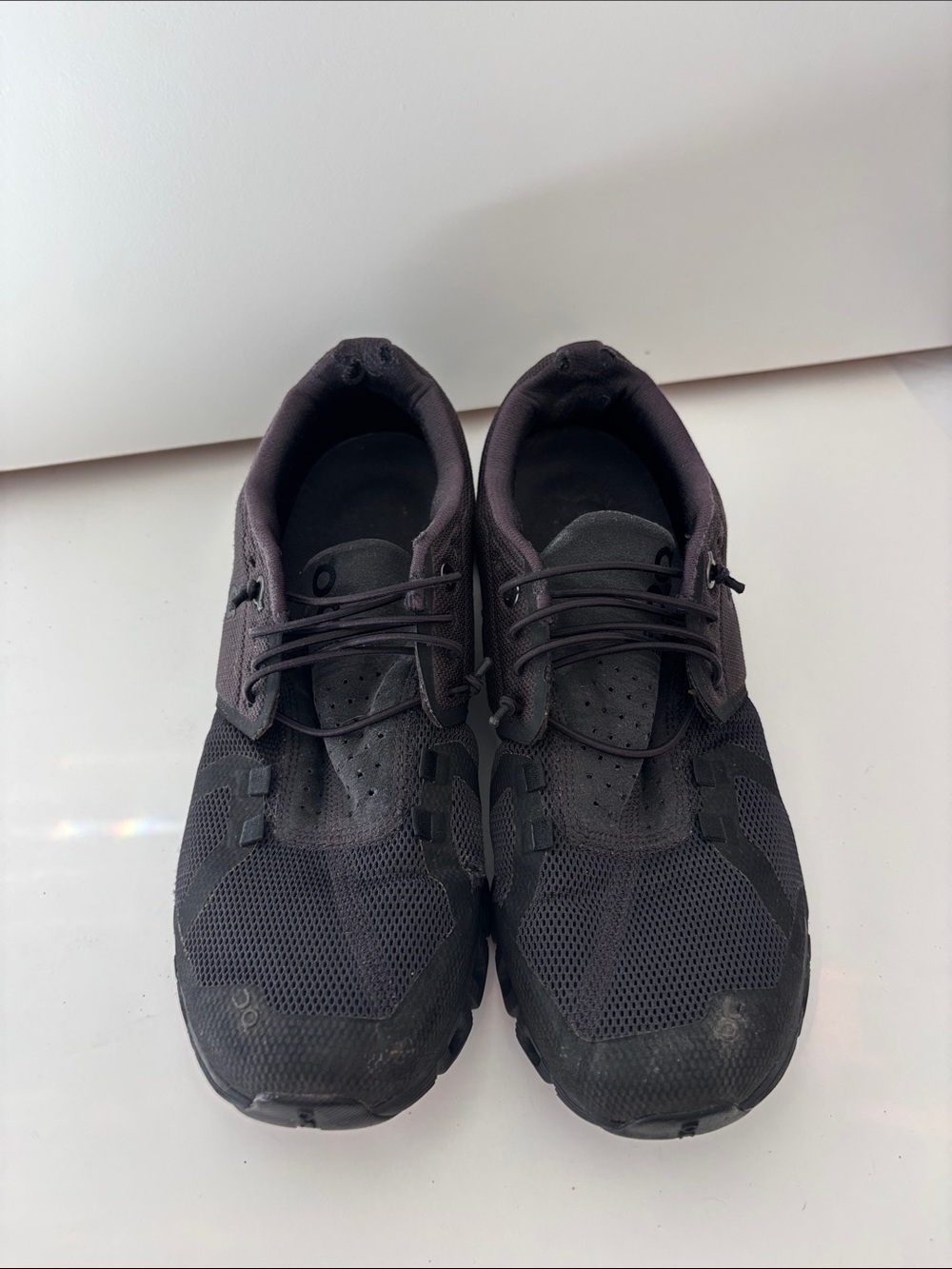 On Cloud 5 Black Running Walking Sneakers Shoes Women’s Size 8 - Picture 5 of 9